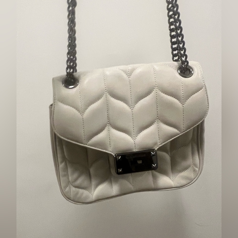 Michael Kors Cream Quilted Sloan Extra Large Chain Shoulder Bag